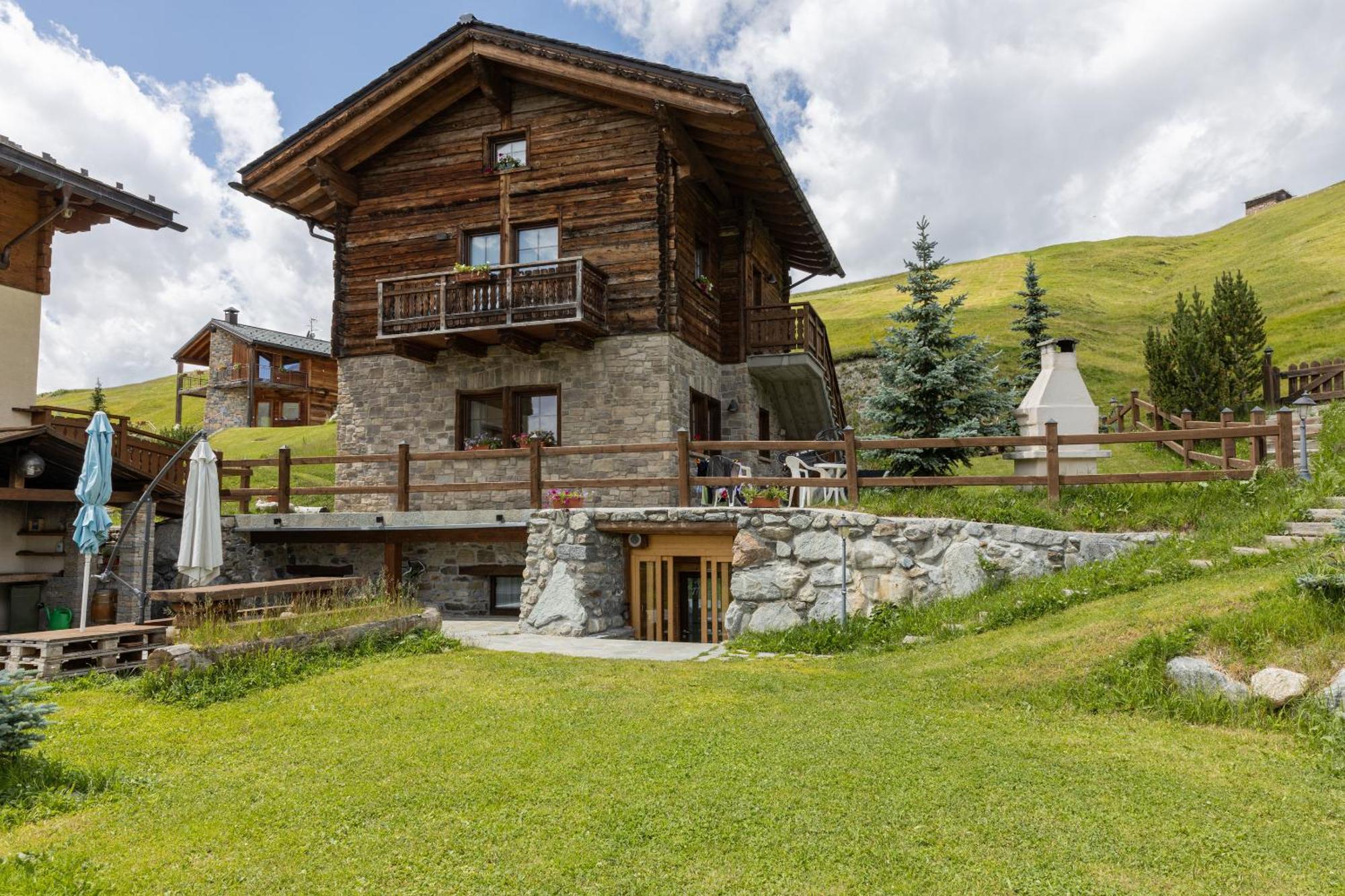 Pianeta Oro Avamposto Meteo Apartment